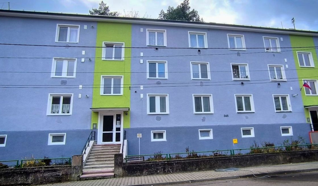 Bytový dom práve prechádza obnovou
